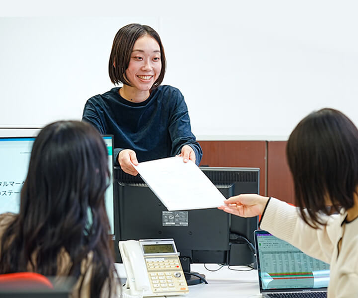 会社全体の運営をサポートする